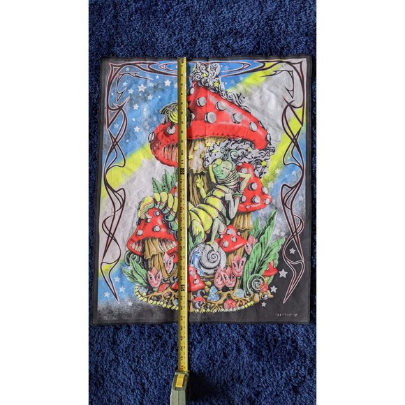 💜NWOT Black Light Reactive Alice In Wonderland Tapestry - Picture 4 of 6